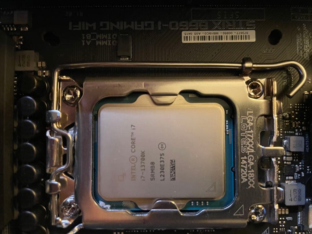 Core i7-13700K + 32GB DDR5 + STRIX B660I