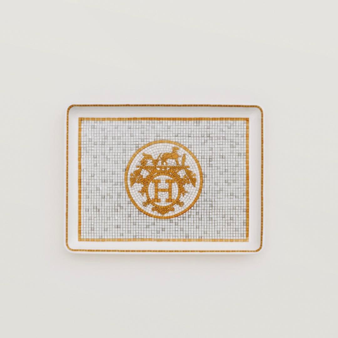 【未使用】エルメス トレー モザイク 24 PM ヴァンキャトル 長方形プレート HERMES エルメス モザイク ヴァンキャトル 灰皿 ゴールド 名入れ彫刻代