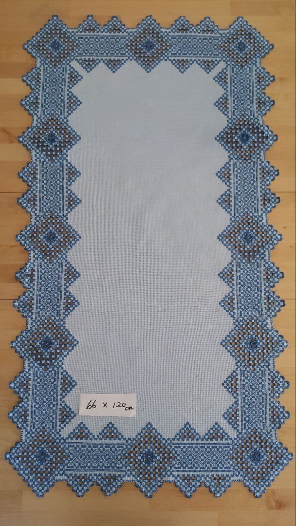★20％OFF★ハーダンガー刺繍（ハンドメイド）テーブルクロス 66x120cm 6dc08b677f402f5535aa1759e2b25f