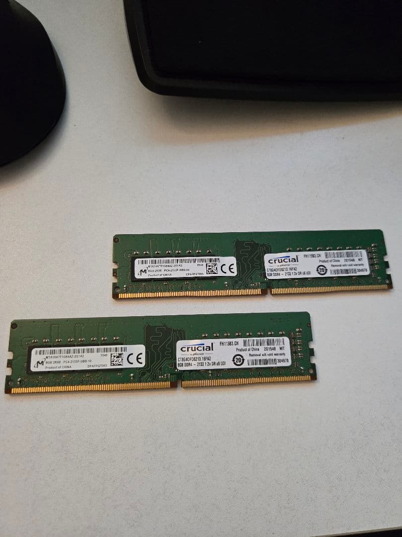 Crucial 8GB×2枚 DDR4 2133MHz メモリ - メルカリ