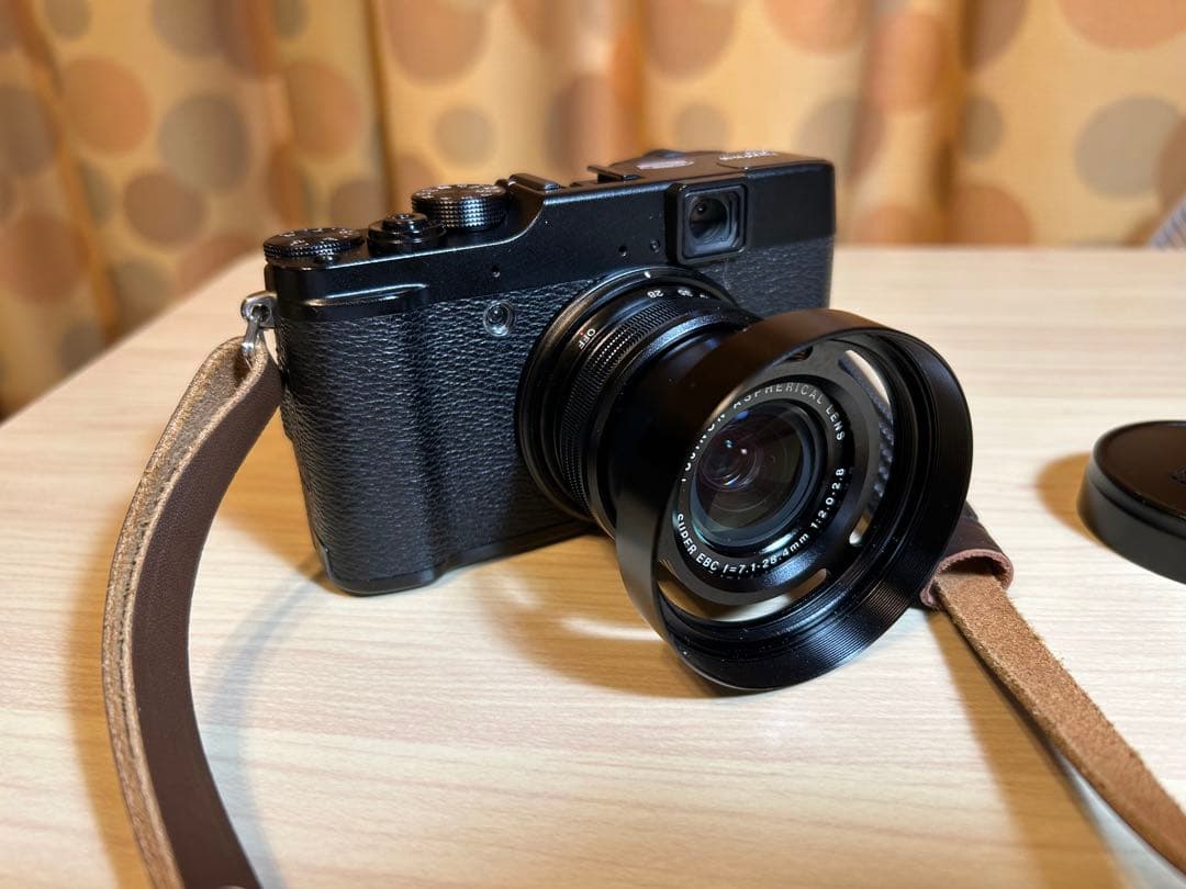 【Tsukiさま専用】FUJIFILM X10 付属品が多数 無粋な専用ケース』 富士フイルム FUJIFILM X10 のクチコミ掲示板