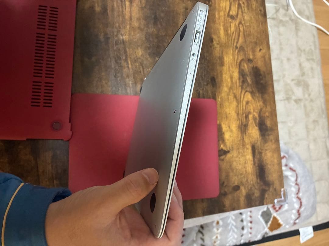 美品】MacBook Air 2017 13インチ / 充放電171回 - メルカリ