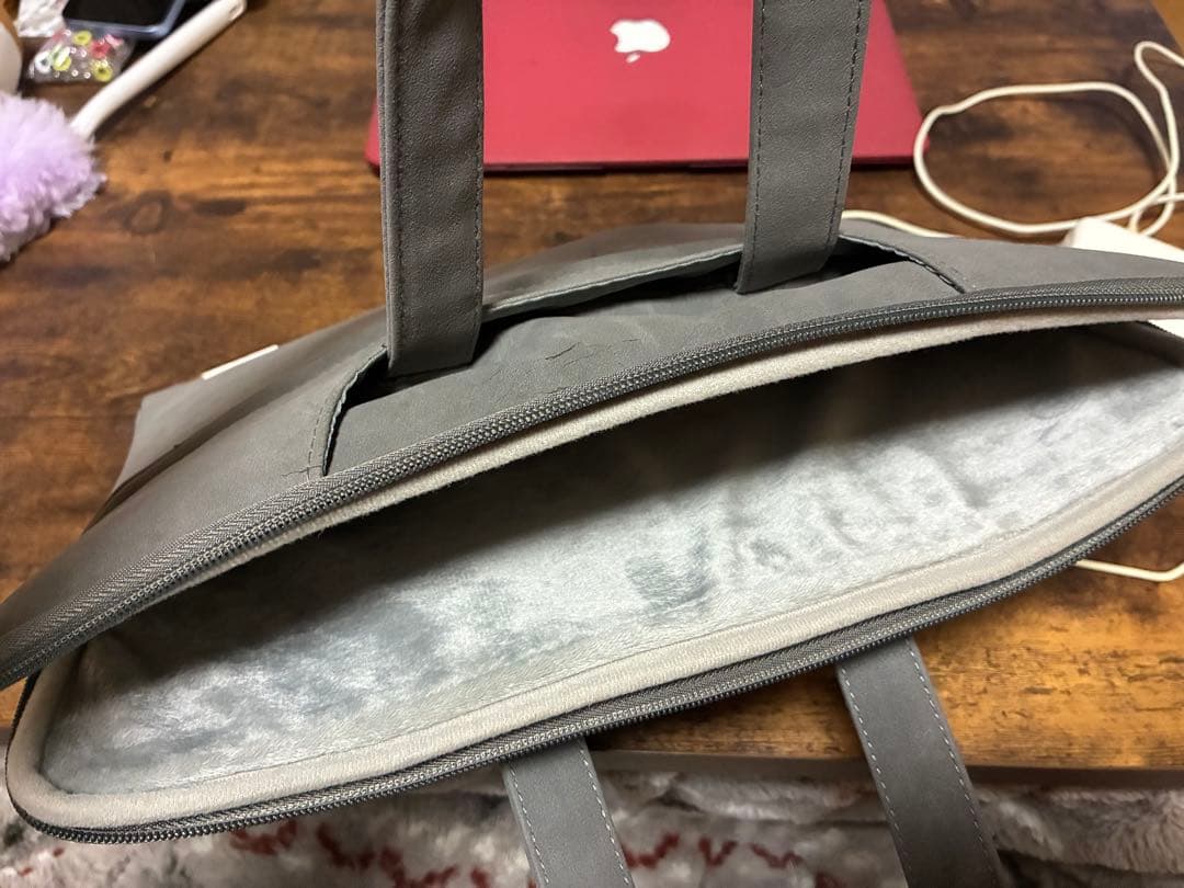 美品】MacBook Air 2017 13インチ / 充放電171回 - メルカリ