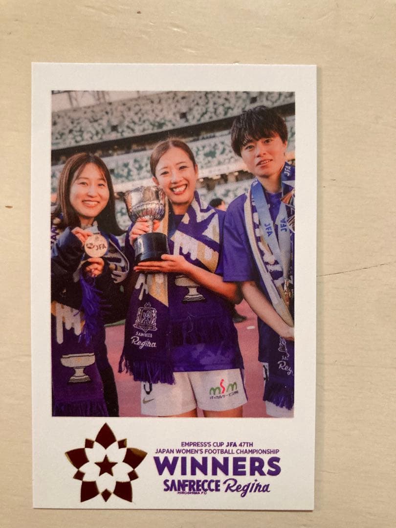 サンフレッチェ広島レジーナ 佐山桃子、市瀬千里、上野真美 チェキ風