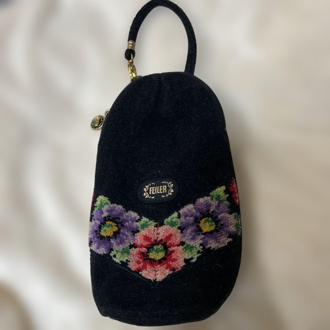 FELIER 花柄刺繍ポーチ ペットボトル黒 - メルカリ