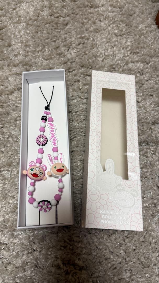 casetify 村上隆 kaikaikiki ストラップ チャーム 新品未開封】 村上隆 CASETiFY KAIKAI AND KIKI コレクティブル スマホ