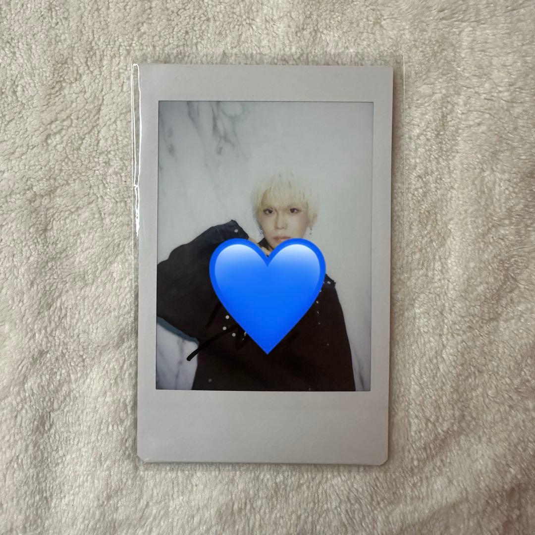 XLOV ヒョン サイン入り チェキ ポラロイド XLOV ヒョン チェキ ポラロイド I'mma be サイン入り - メルカリ