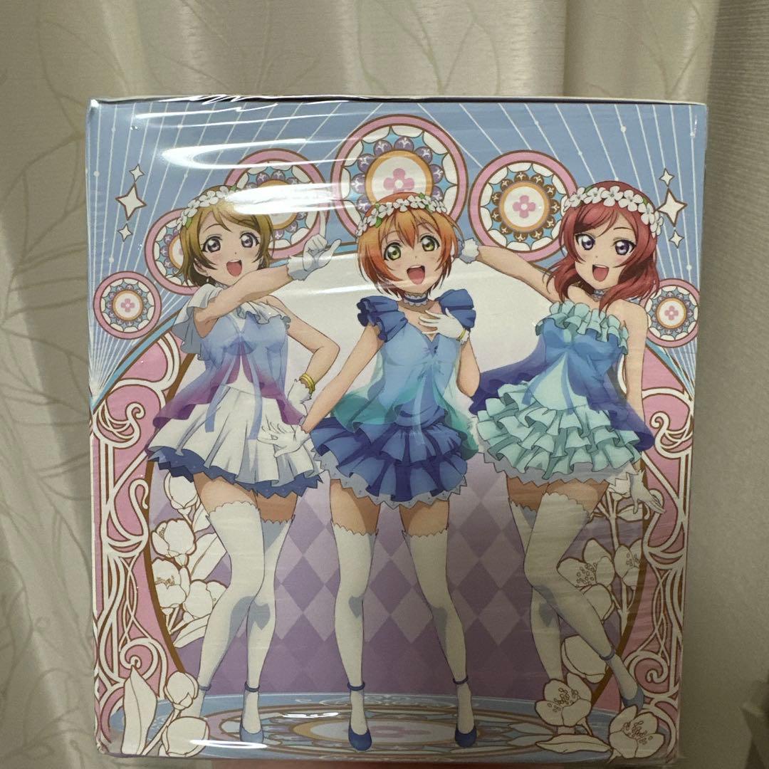 ラブライブ！ 海外限定 繁花缶バッジ コンプリート - メルカリ