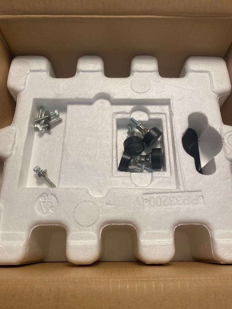 送料込 Bowers&Wilkins CM8 センタースピーカー&ウーハーセット - メルカリ