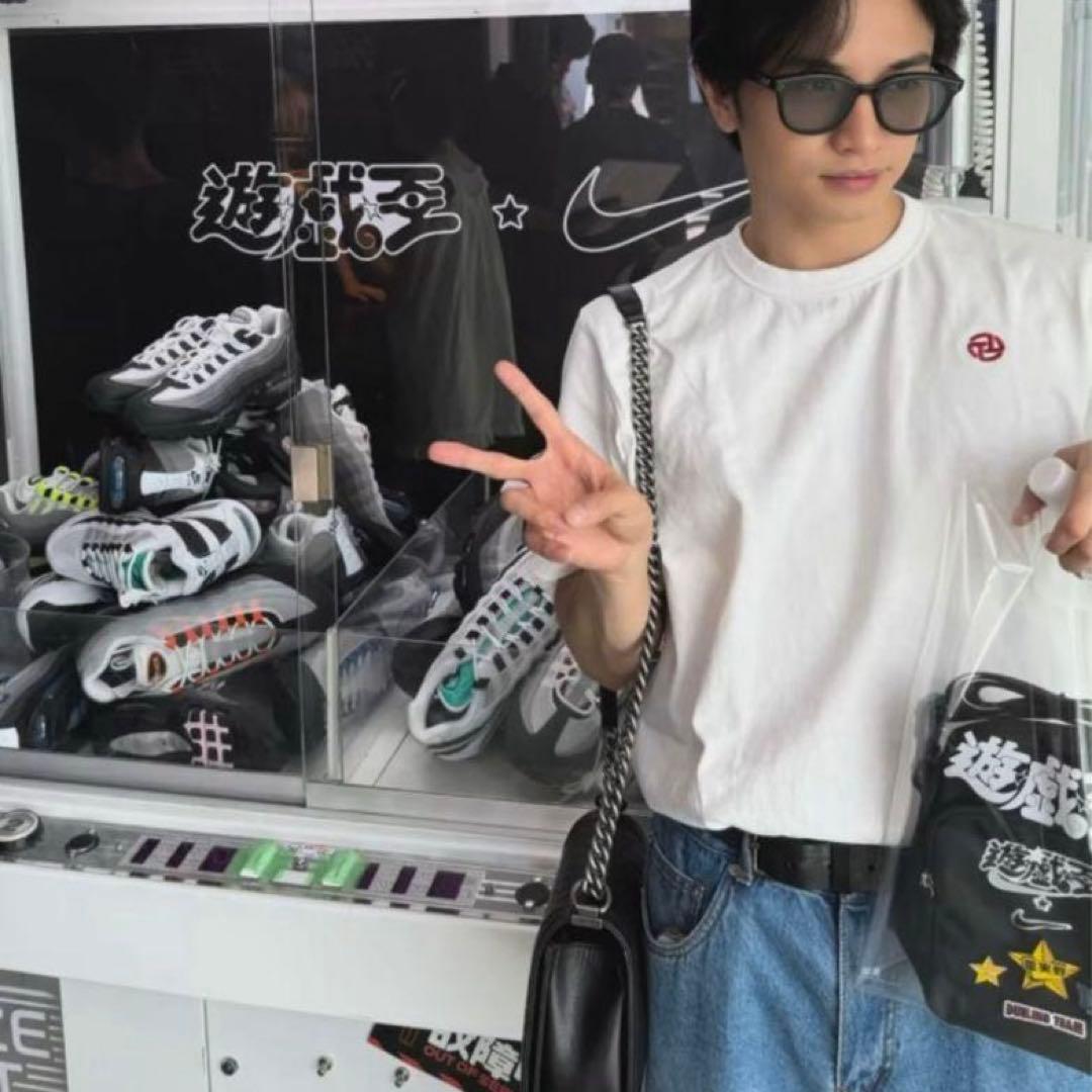 新品未使用 遊戯王 NIKE ナイキ ショルダーバッグ 非売品 中島健人