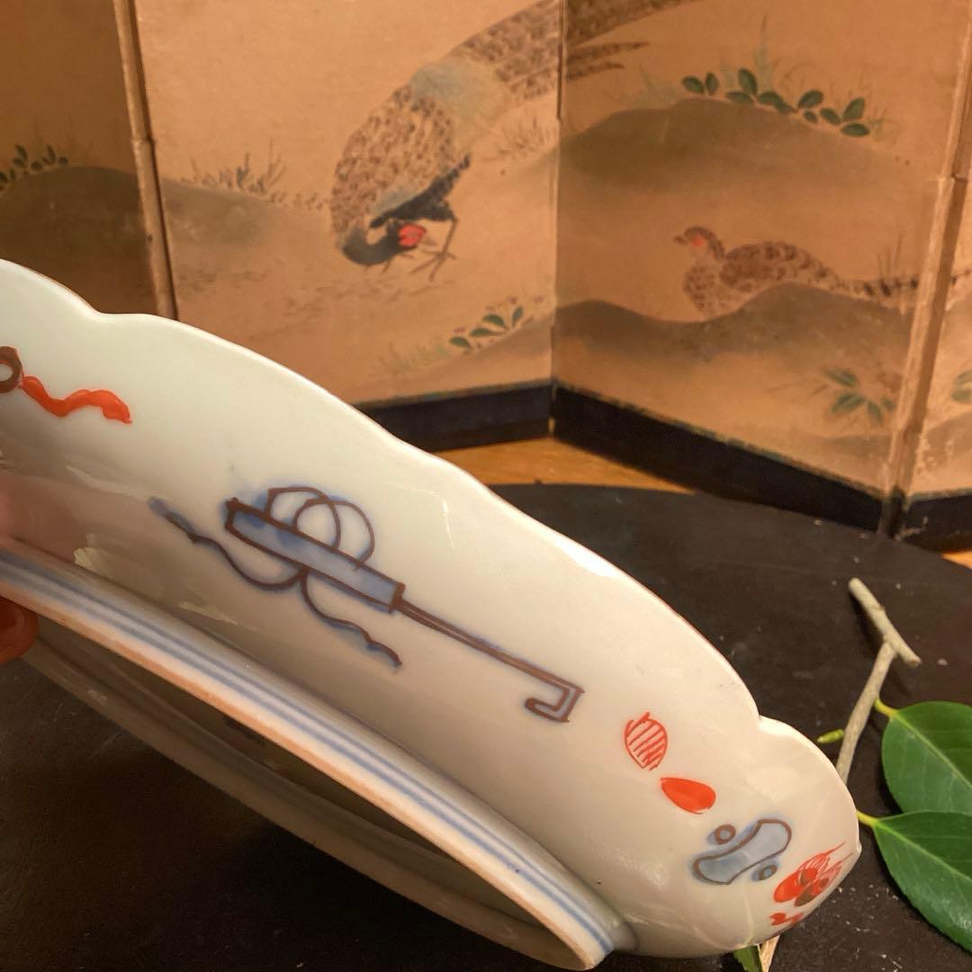 A919 古伊万里 金襴手 見込桃 赤絵 金花唐草 綾花型 7寸 5枚 - メルカリ