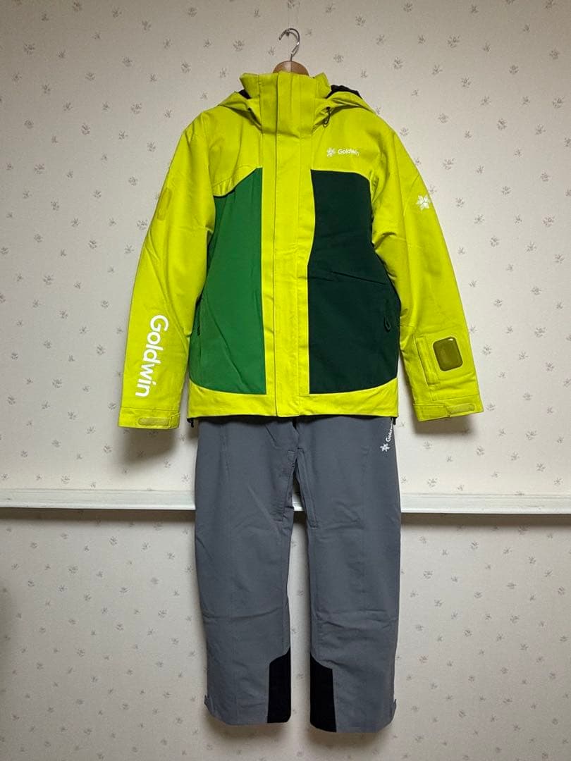 GOLDWIN メンズスキーウェア 上下セット - メルカリ