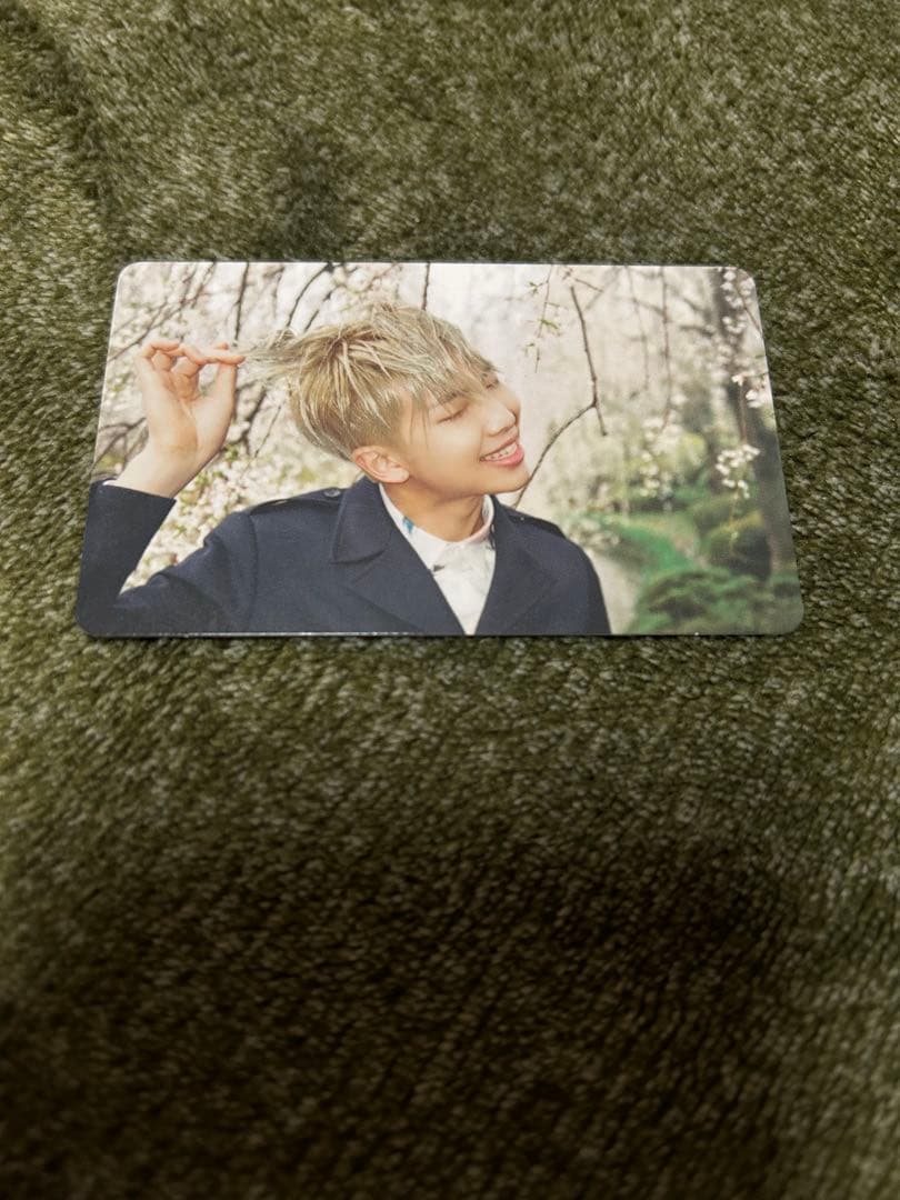 BTS 花様年華CD日本版トレカRM Amazon.co.jp: 4th Mini Album: 花様年華 Pt 2 (ランダムカバー