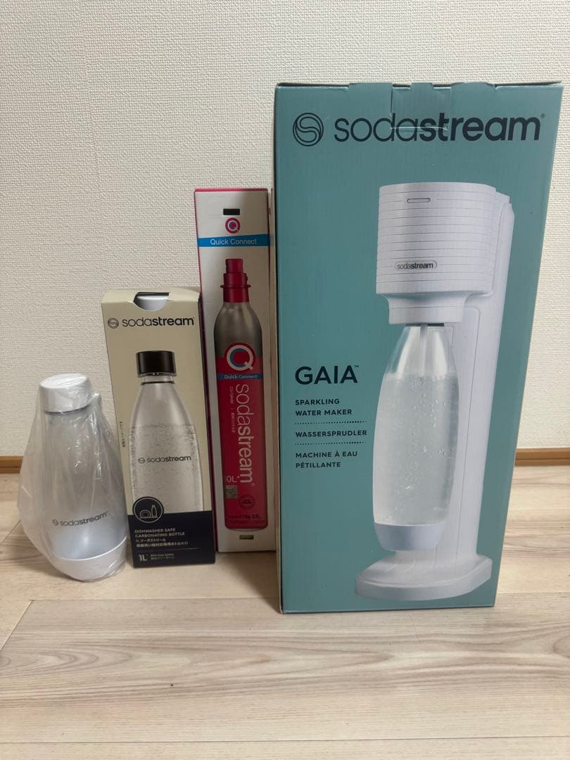 SodaStream ソーダストリーム　白　ホワイト プレミアムな水・もの・暮らし |ソーダストリームガイアスターター