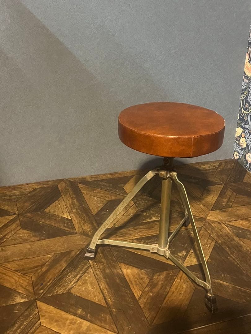 スツール 椅子 インテリア 昭和レトロ 当時物 高さ調整可能 アンティーク 楽天市場】レトロ（スツール｜イス・チェア）：インテリア・寝具・収納