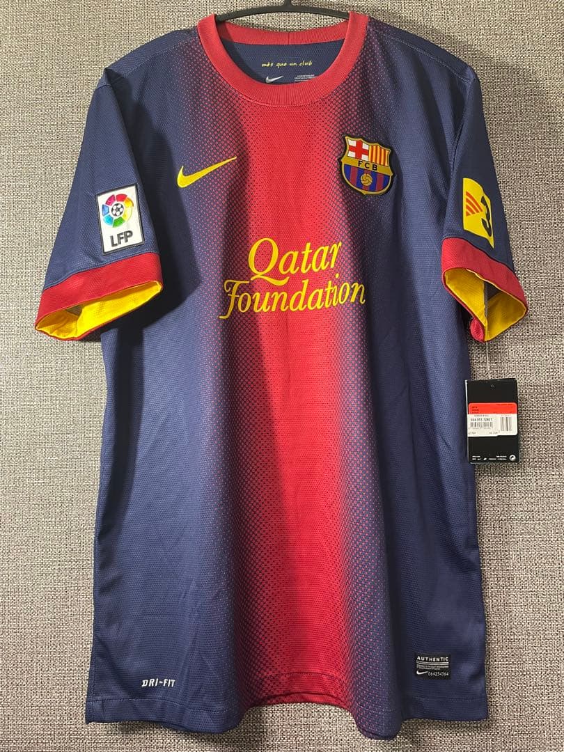 【正規品】バルセロナ　12/13 ホームレプリカ バルセロナ 12/13 ホーム レプリカ ユニフォーム - メルカリ
