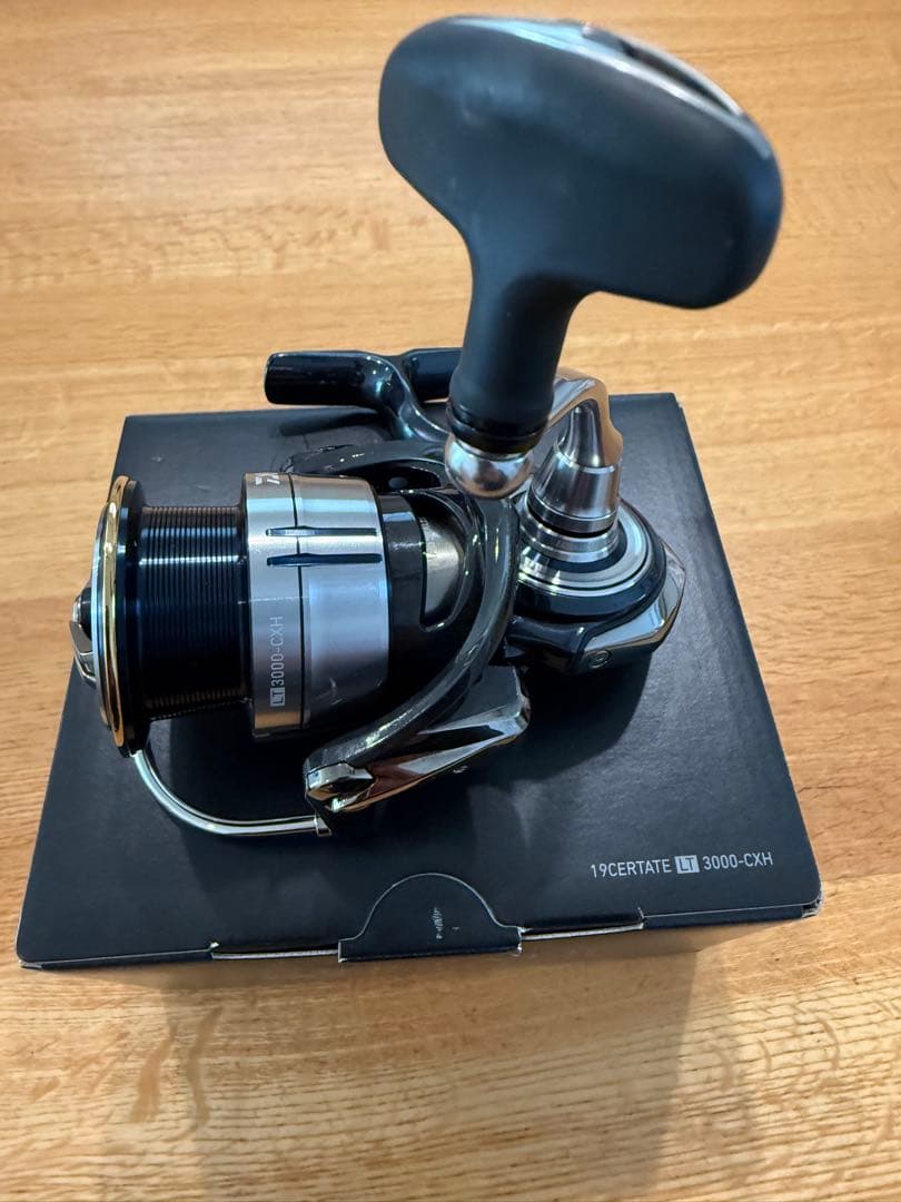 Daiwa 19 CERTATE 3000-CXH スピニングリール - メルカリ
