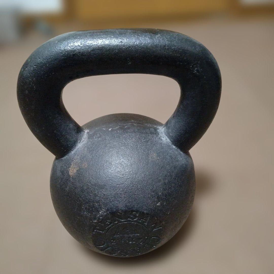 鋳鉄 ケトルベル 黒(28kg)―① 日本製ハードスタイルケトルベル（28kg） 伊藤鉉鋳工所 メーカー直送