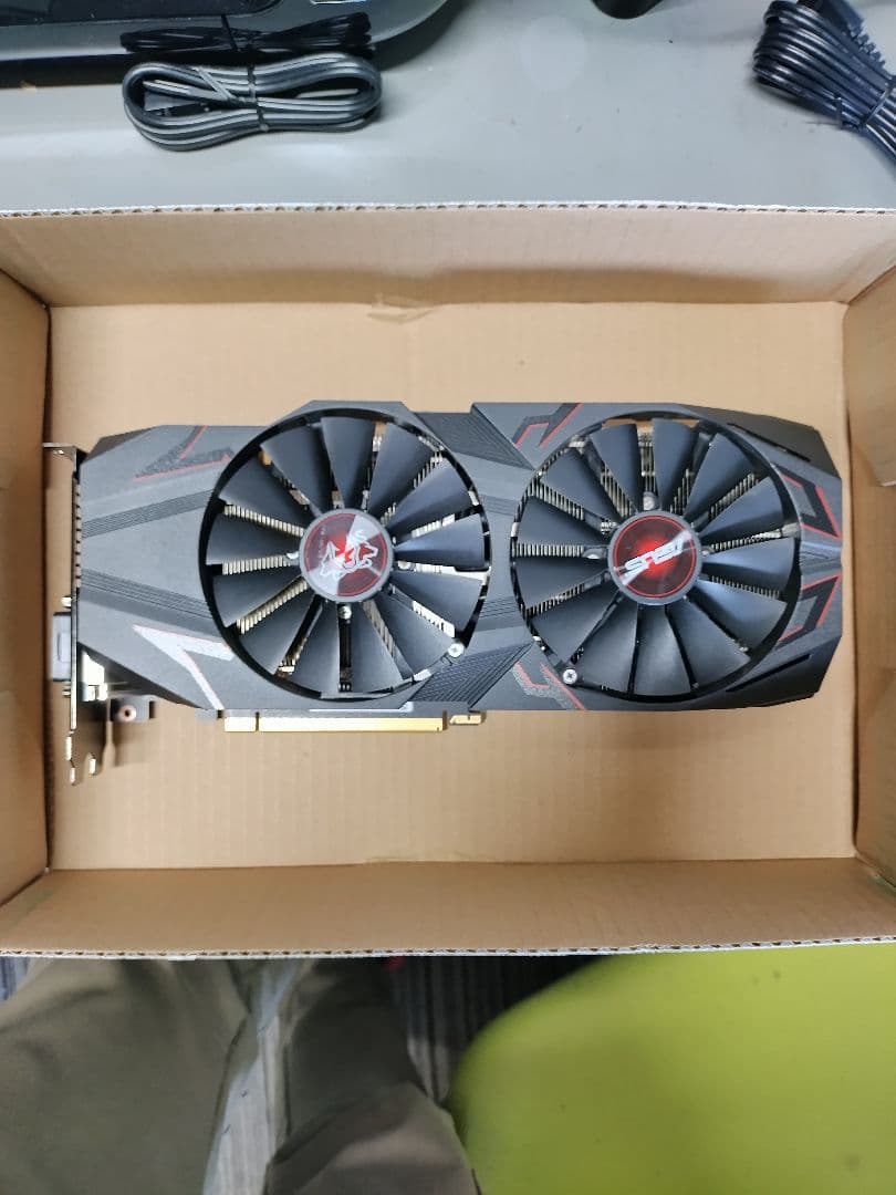 GTX1070Ti CERBERUS グラフィックボード　asus美品 Amazon | ASUS Nvidia GTX1070TI搭載ビデオカード CERBERUS-GTX1070TI