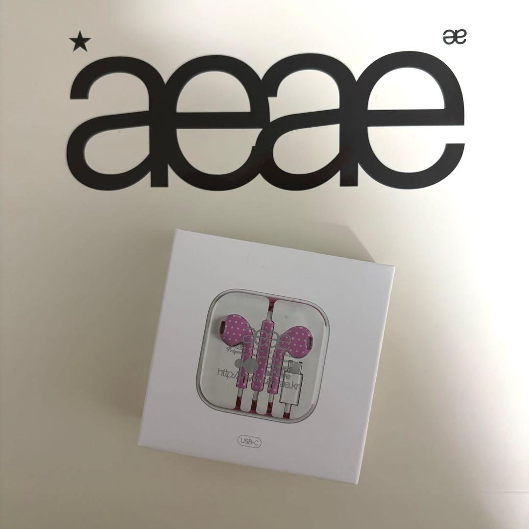 aeae イヤホン ドット柄 韓国限定 - メルカリ