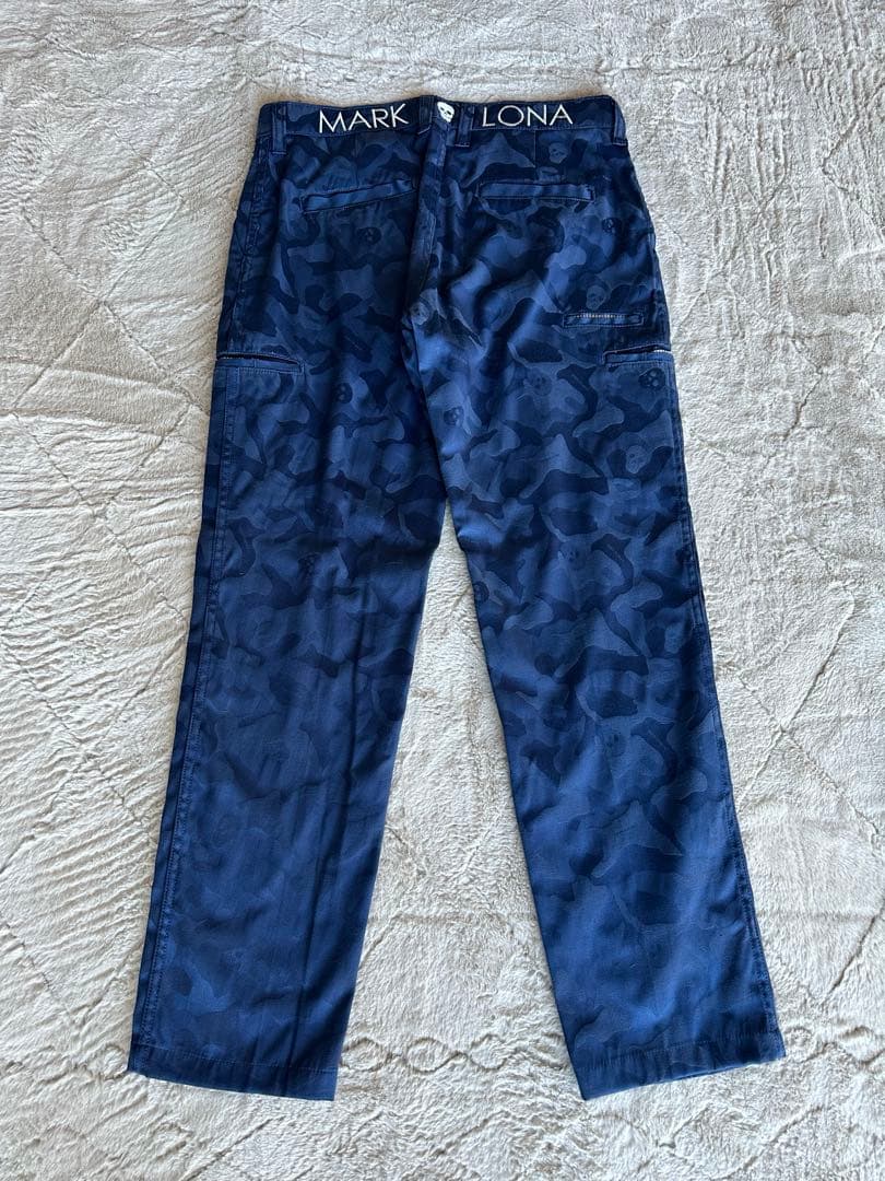 マーク&ロナゴルフパンツ 紺色の迷彩柄 L