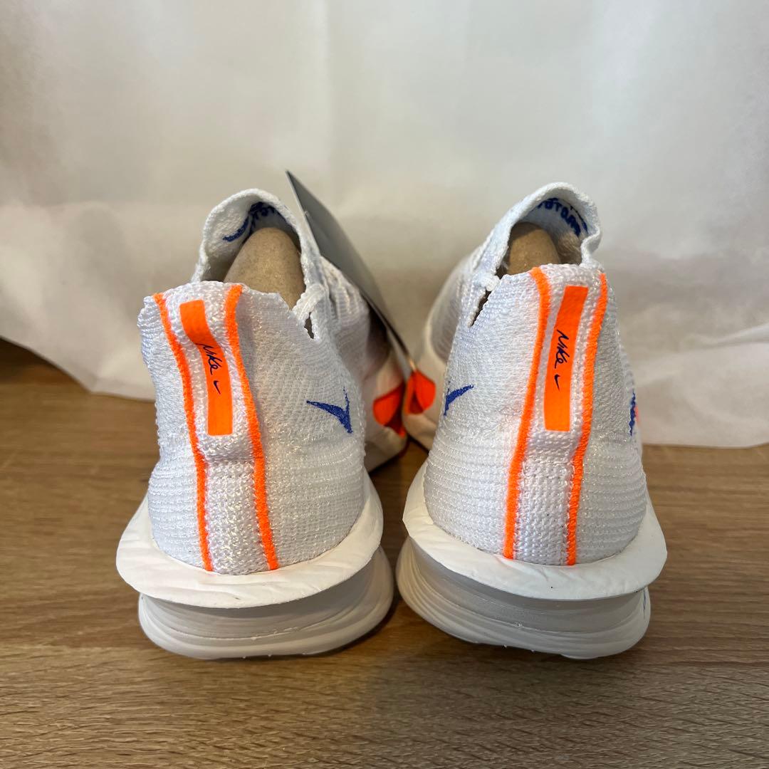 Nike AlphaFly ホワイト/オレンジ/ブルー