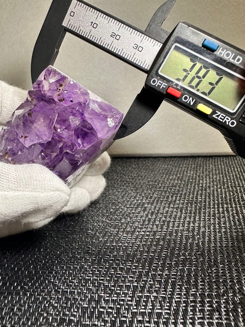 アメジスト クラスター タイチン共生 最高品質！ 1132 - メルカリ