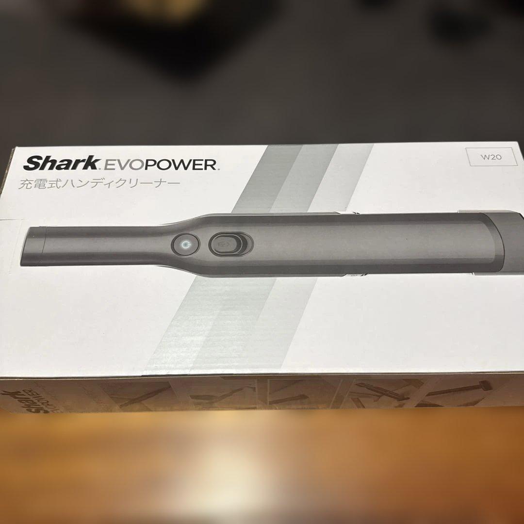 シャーク　Shark EVOPOWER W20 ハンディクリーナー　美品 Shark（シャーク） 充電式ハンディクリーナー EVOPOWER (エヴォパワー