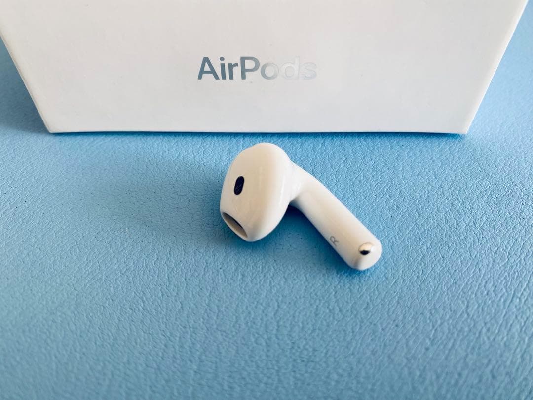 AirPods 第4世代 R片耳 右耳のみ イヤホン A3050 - メルカリ