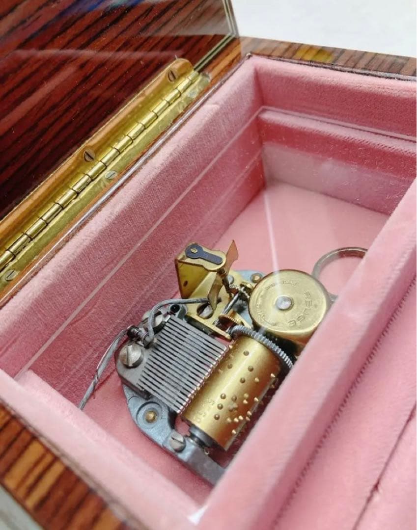オルゴール リュージュ ジュエリーボックス - メルカリ