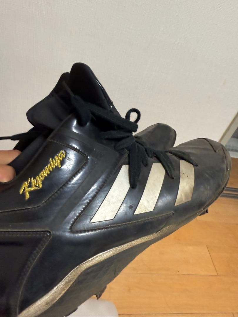 adidas Kugimitsu ブラック/シルバー ハイカットスパイク 中古・古着通販】adidas (アディダス) ハイカットスニーカー シルバー