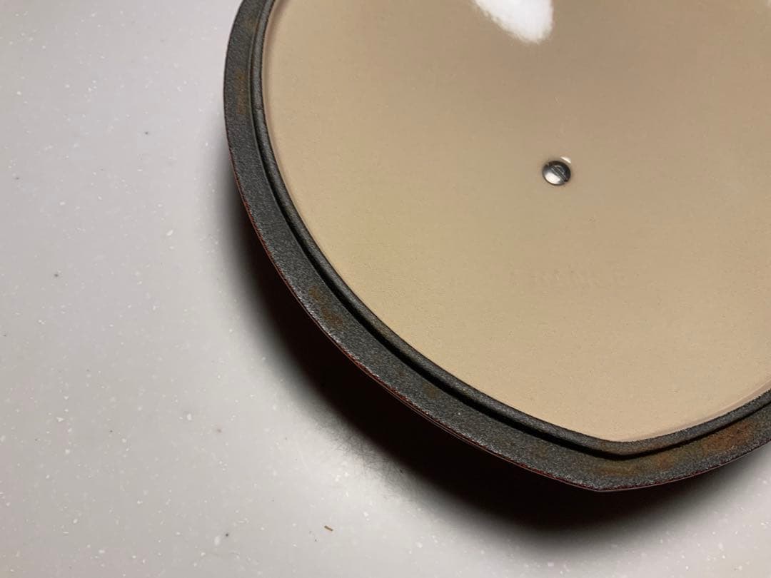 ル・クルーゼ ココット・ダムール ハート型鍋 2.0L チェリーレッド