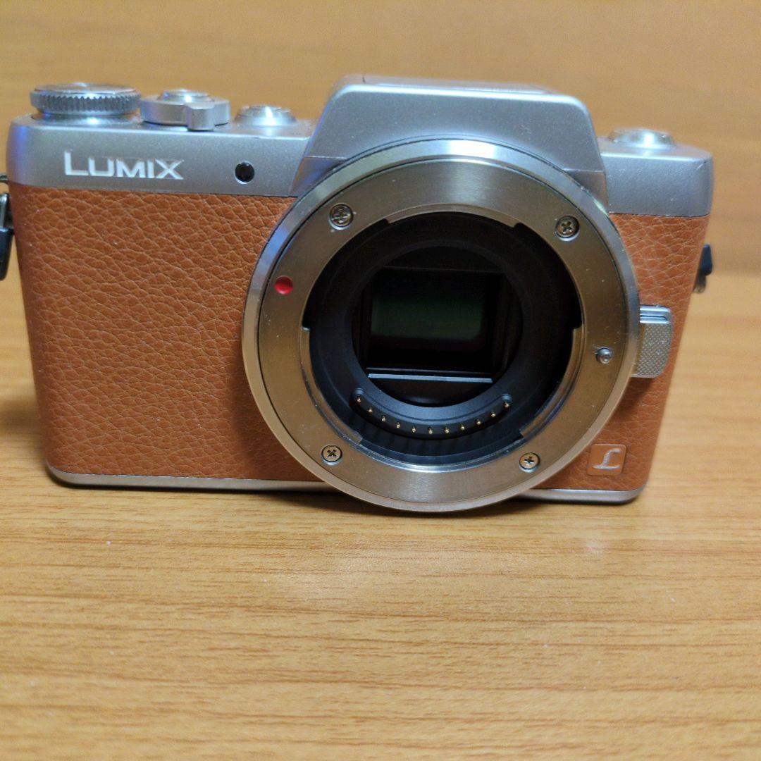 Panasonic パナソニックLUMIX DMC-GF7 ボディ オレンジ Amazon | Panasonic ミラーレス一眼カメラ DMC-GF7 ボディのみ