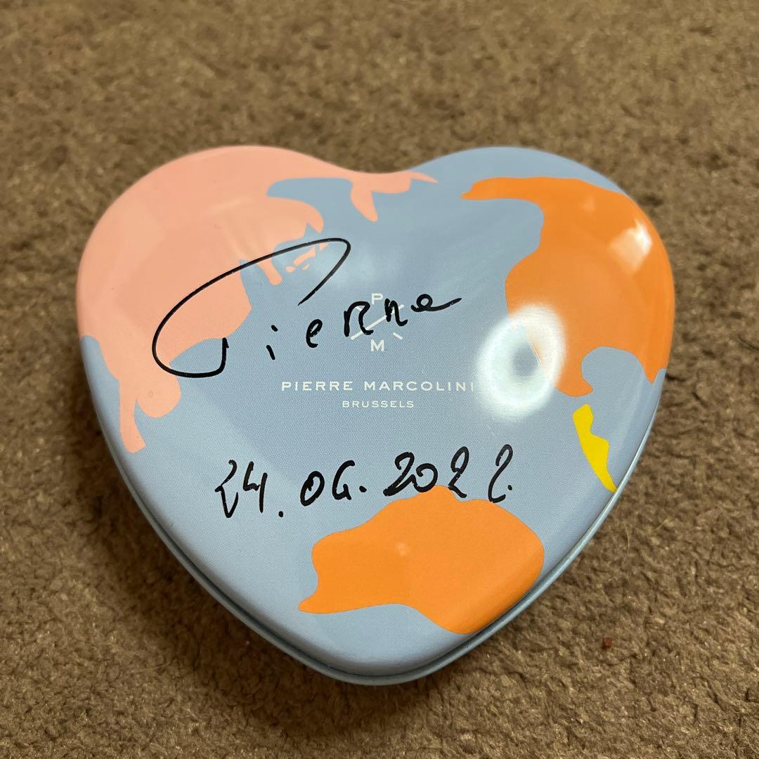 Pierre Marcolini ハート型小物入れ　本人直筆サイン入り Pierre Marcolini ハート型小物入れ 本人直筆サイン入り