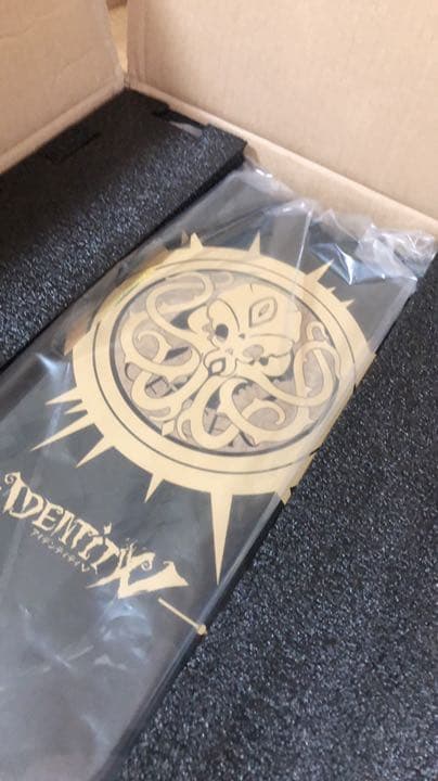 identityV2周年記念グッズ　コードなし　COAピンバッジなし identityV2周年記念グッズ コードなし COAピンバッジなし Identity V