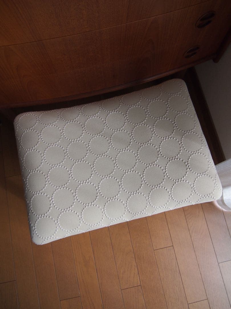 ミナペルホネン ハンドメイド オーク スツール タンバリン 生地 チェア