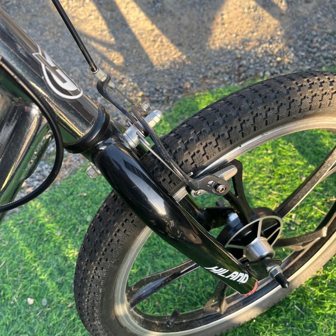 福岡市東区引き取り限定 バイク 20インチ シルバー/ブラック 自転車本体