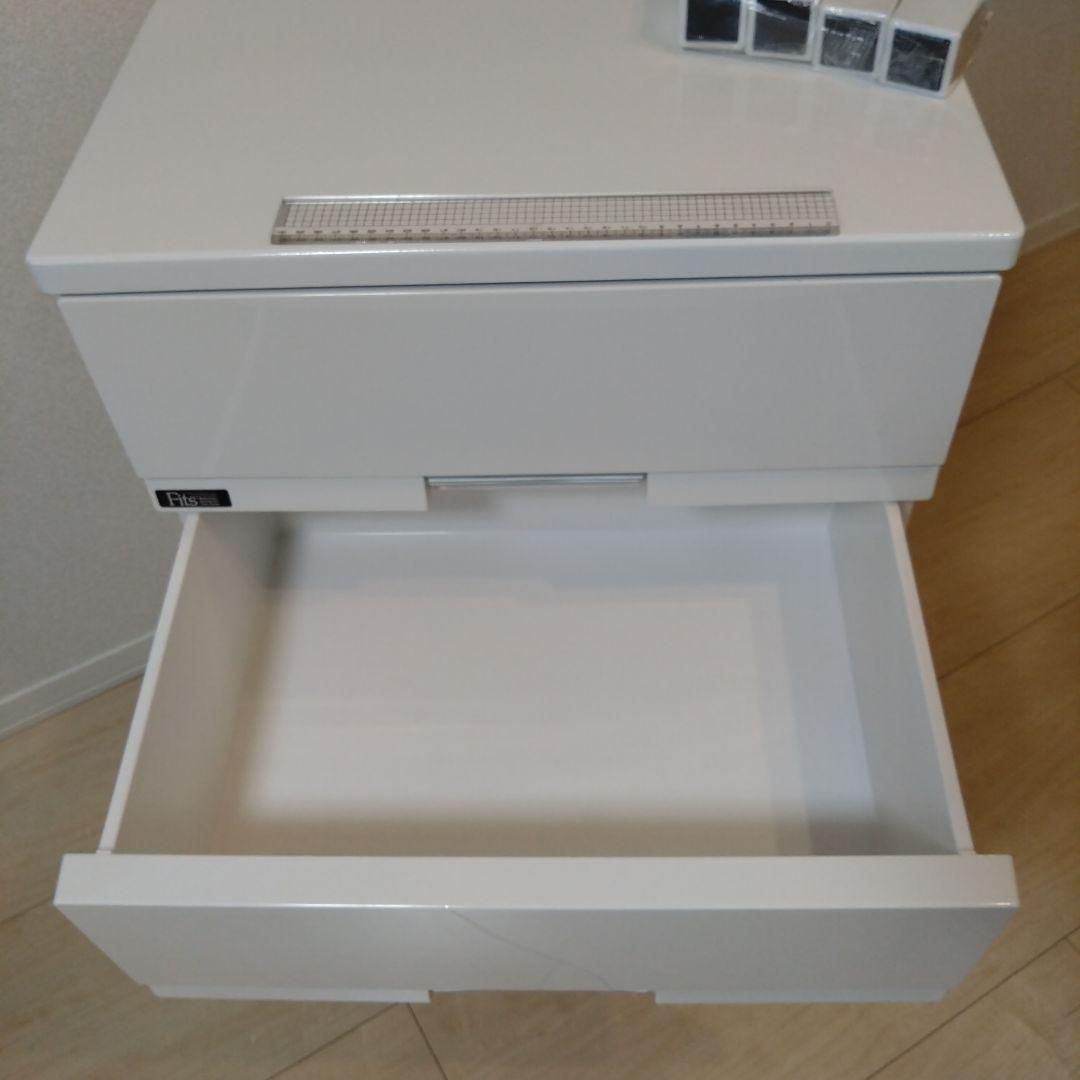中古チェスト フィッツプラス プレミアム FP5504 4段 セラミック