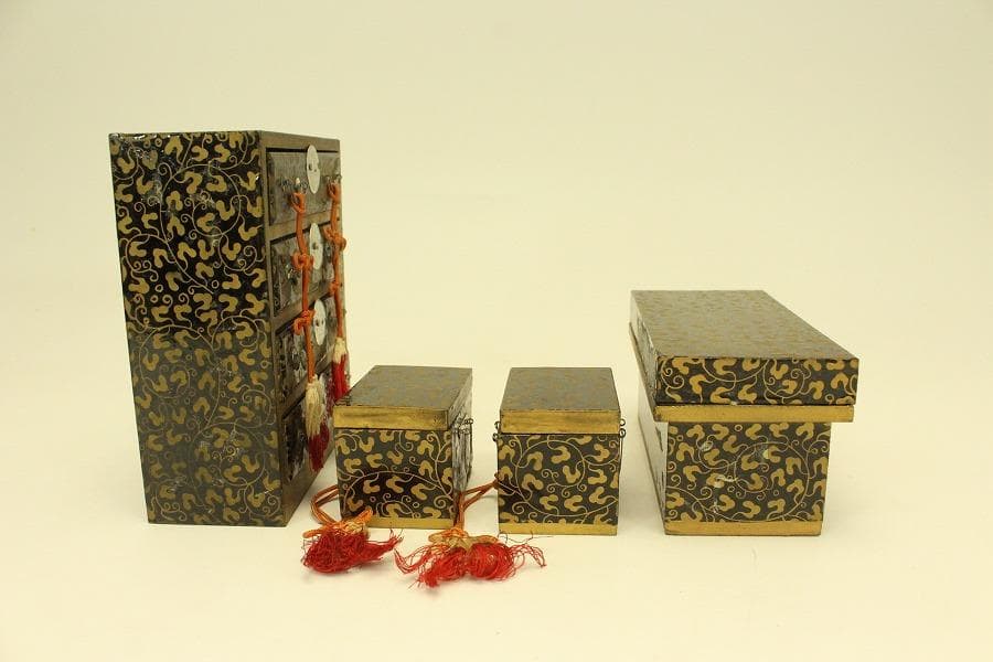 雛道具 ミニチュア 蒔絵 箪笥 長持 木製 時代物(A980) - メルカリ