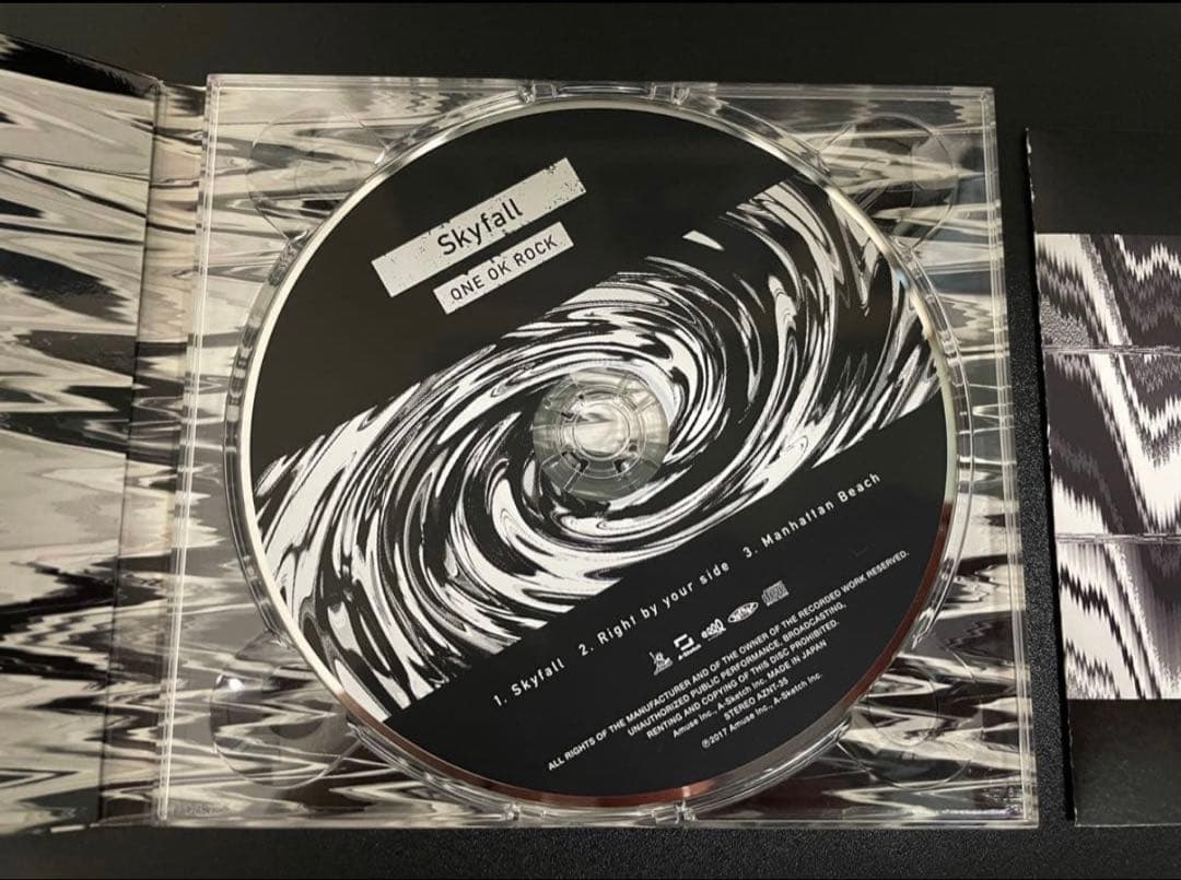 正規品】ONE OK ROCK Skyfall 会場限定 CD ワンオクロック - メルカリ