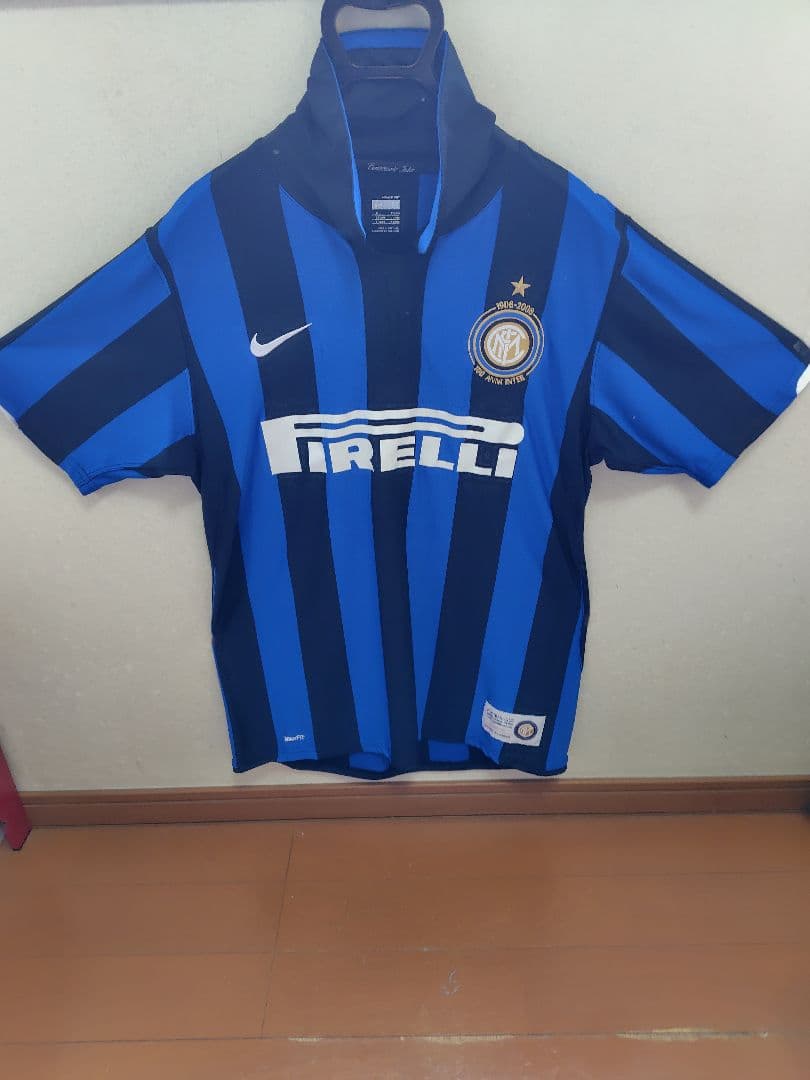 Nike インテル サッカーシャツ 青黒ストライプ - メルカリ
