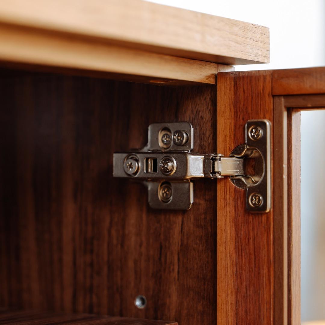 無印良品木製キャビネットガラス扉スリムウォールナット材突板2/2磯野