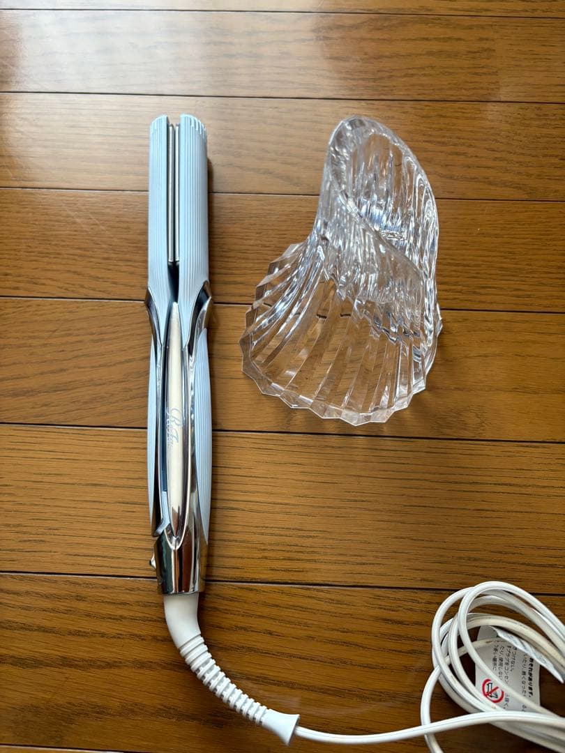 リファ　ストレートアイロン　プロ（ホワイト）美品 リファストレートアイロン プロ- ReFa STRAIGHT IRON PRO | 商品情報