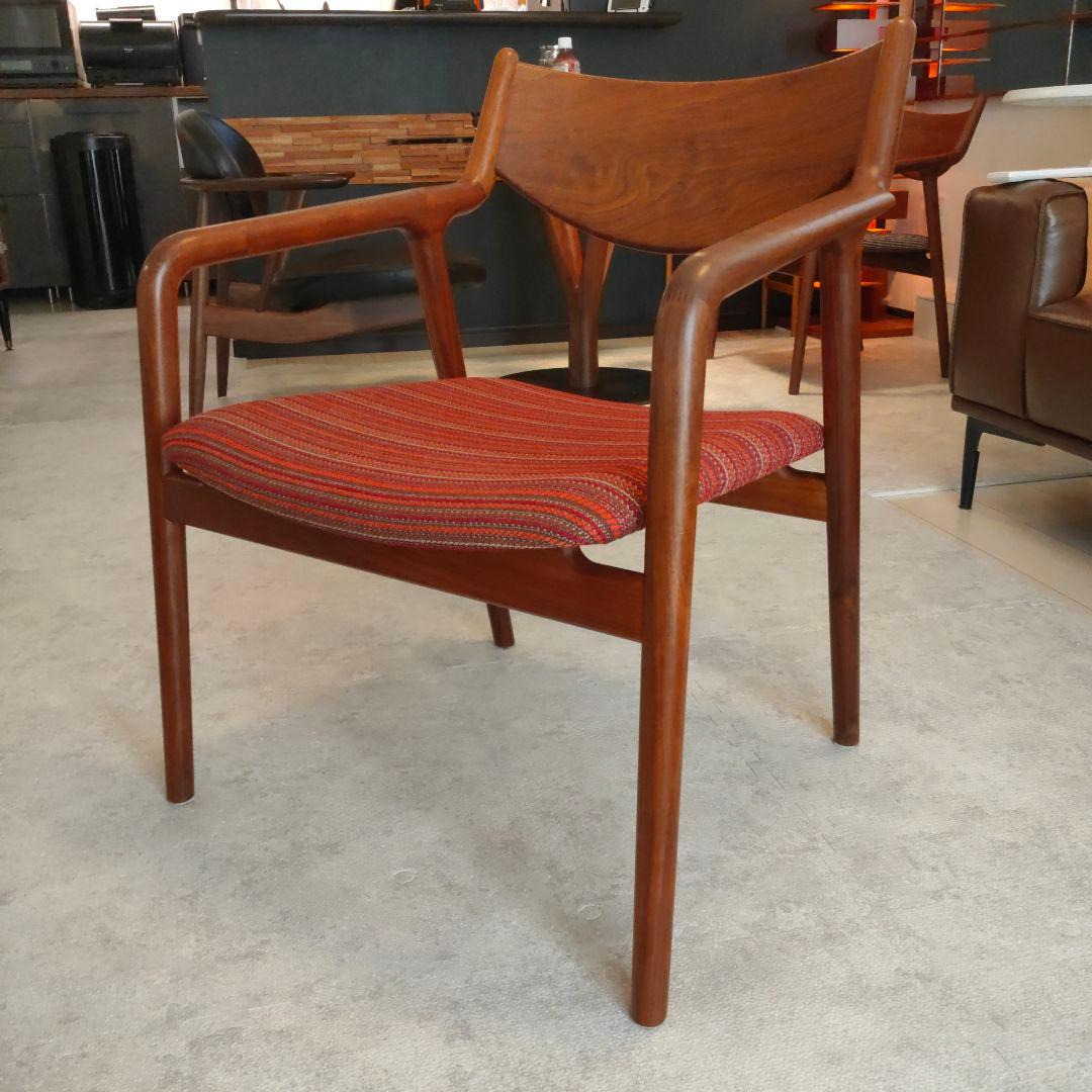 無垢ウォールナット ぺぺラウンジチェア オイル塗装 宮崎椅子 - メルカリ