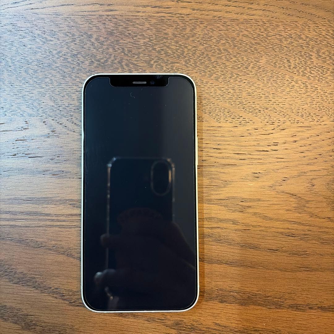 シルバー スマートフォン 本体 - メルカリ