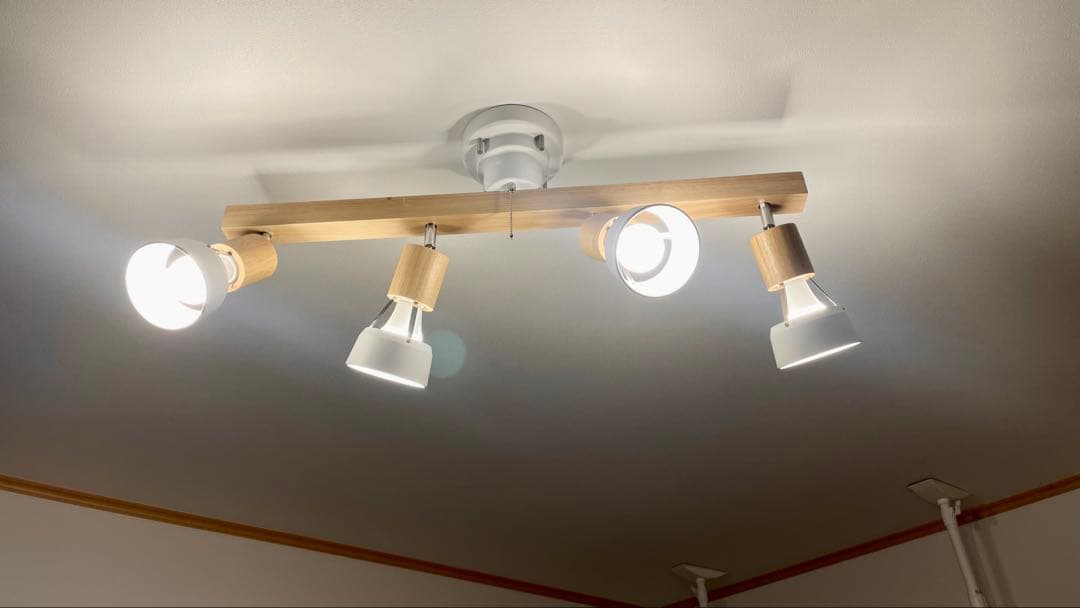 シーリングライト　ホワイト×ナチュラルウッドカラー　【廃盤】電球付き！ 楽天市場】＼☆楽天SS限定特価☆／即納 シーリングライト ルームライト