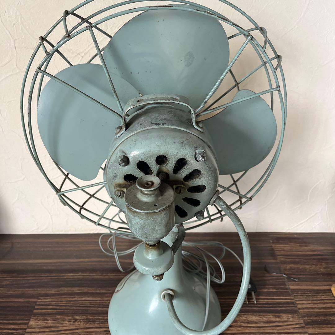 ジャンク品]昭和レトロ 金属製 扇風機 TOSHIBA ADF-30R-1 - メルカリ