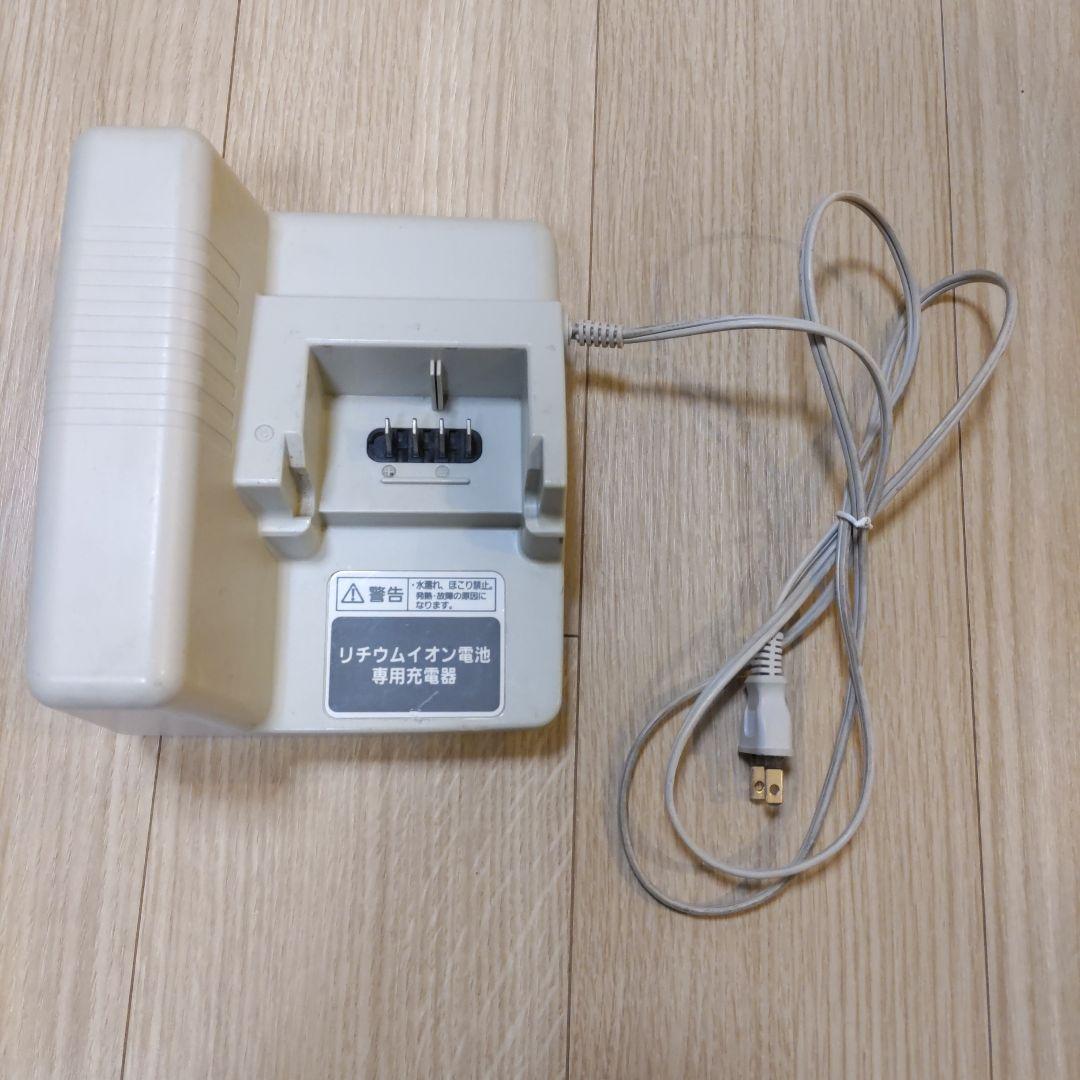 パナソニック 電動アシスト自転車用充電器 品番NKJ033B - メルカリ