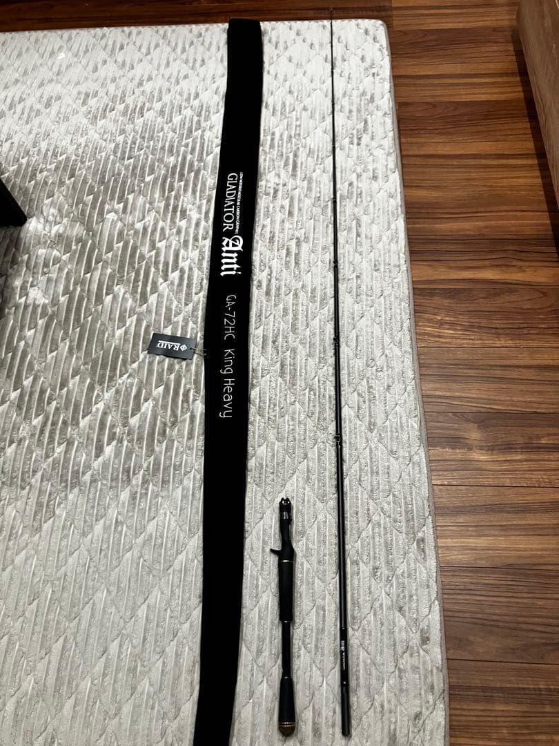 RAID JAPAN GLADIATORAnti GA-72HC キングヘビー レイドジャパン グラディエーター アンチ GA-72HC キングヘビー バス