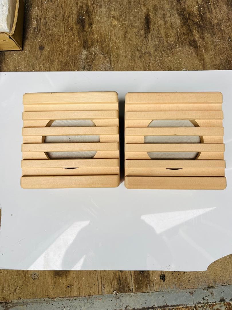 TOA 耐熱壁掛型スピ-カ- BS-4D ドライサウナ用 2個 未使用 耐熱壁掛型スピ－カ－ (BS-4D) | TOA株式会社